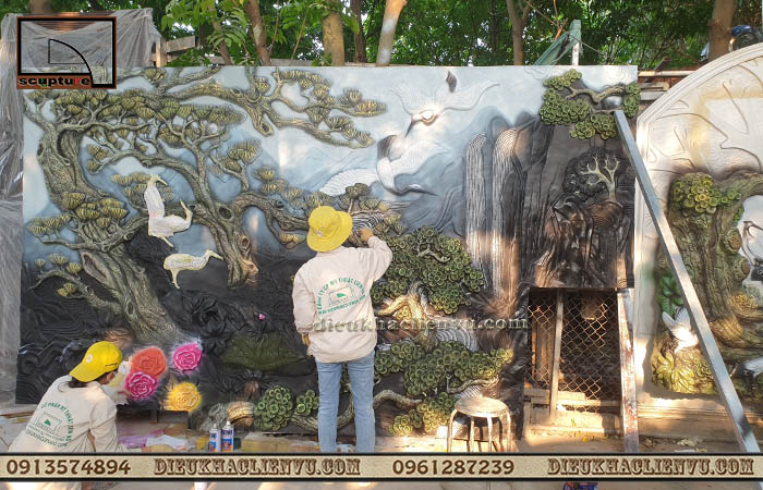  Hoàn thiện sản phẩm tại xưởng sau đó vận chuyển đến nơi lắp đặt